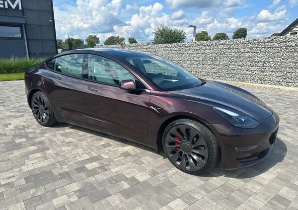 Tesla Model 3 cena 200000 przebieg: 17600, rok produkcji 2022 z Gliwice małe 277